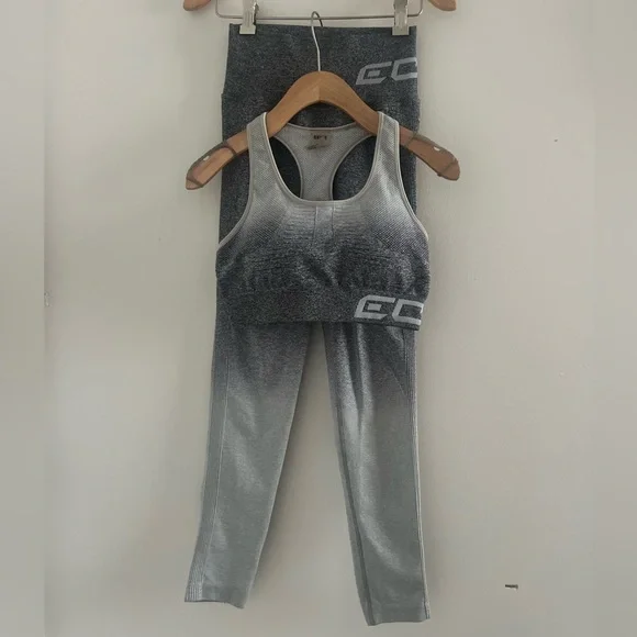 Echt Arise Matching Set Ombré Scrunch But Leggings & Padded Sports Bra Sz S - Picture 2 of 6